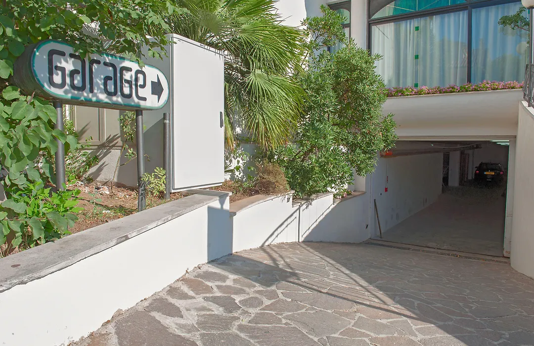 Hotel Fini-1